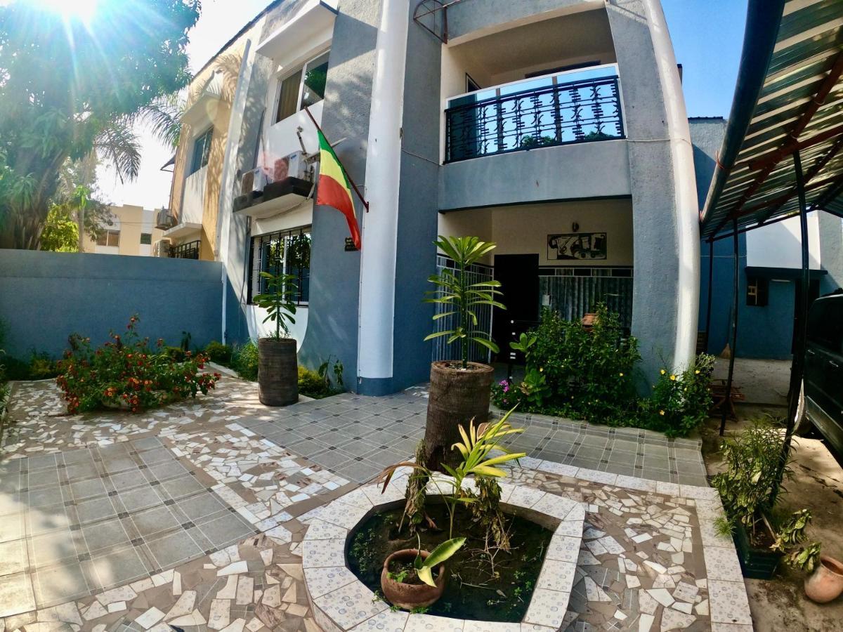 Ker Adja Ziguinchor Exterior foto