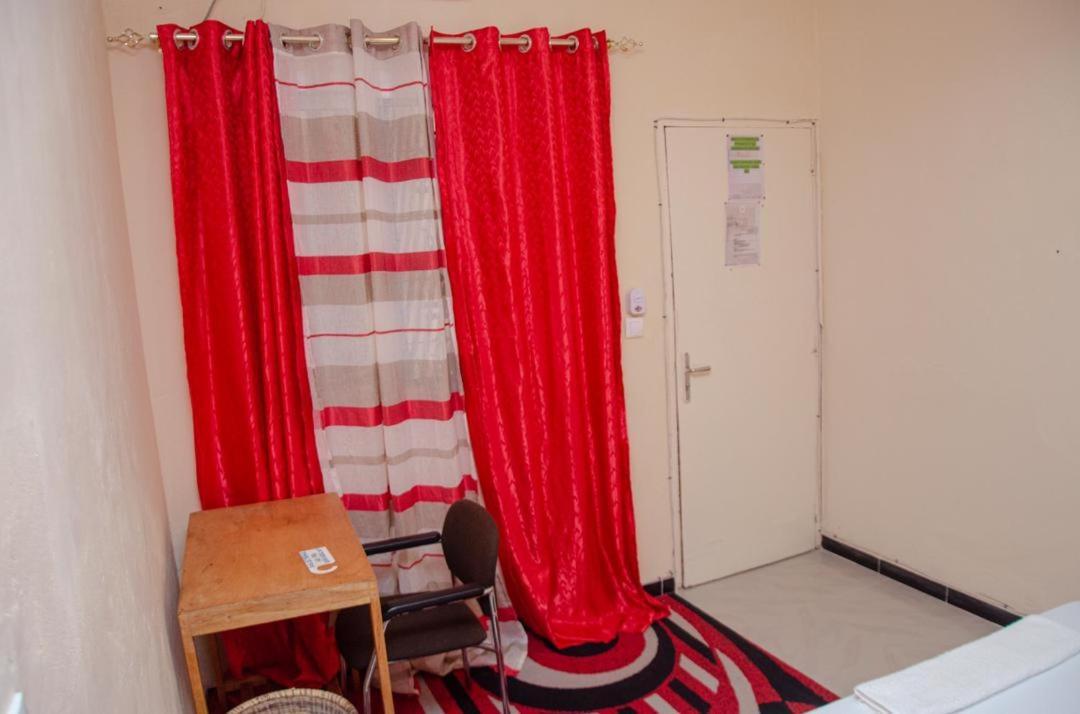 Ker Adja Ziguinchor Exterior foto